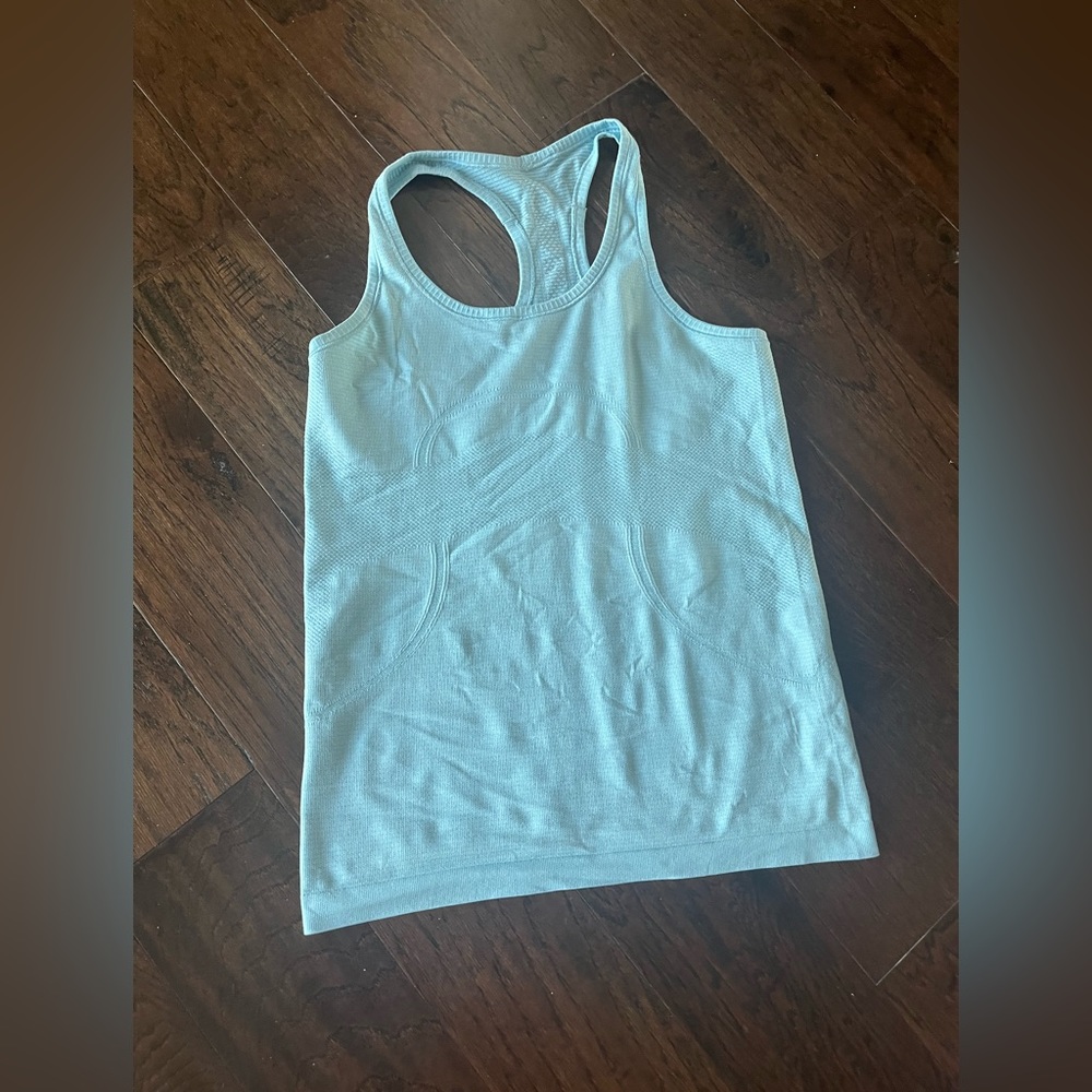 Lululemon swiftly tank 2.0